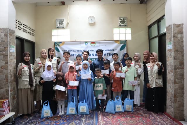Santunan Anak Yatim dan Dhuafa (Bakti Nusa Merdeka Bangsa)